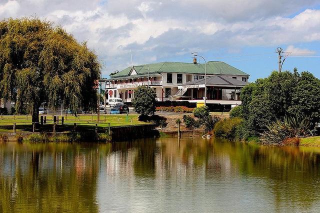 The Kentish Hotel Waiuku Kültér fotó