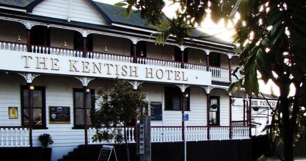 The Kentish Hotel Waiuku Kültér fotó